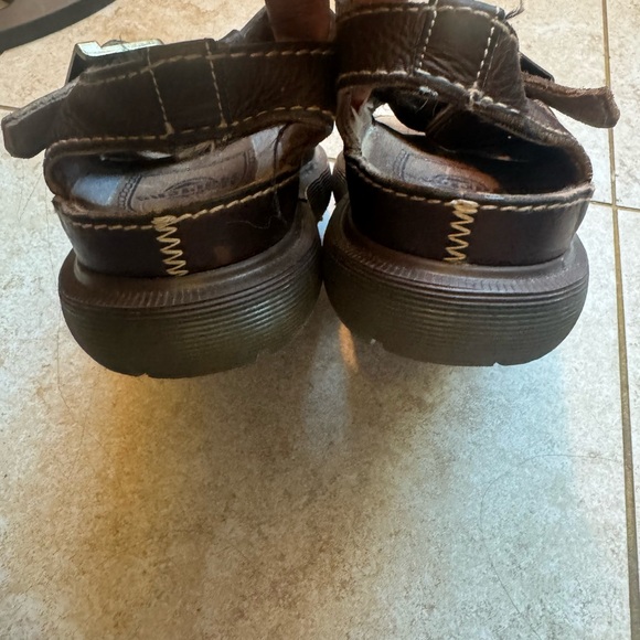 Vintage 90’s Dr Martens Chunky Brown Ring Cut Out Buckle Open Toe Sandals Size 7 - Picture 10 of 12